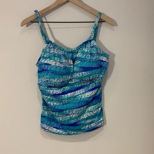 Island Escape Tankini top abstract print 14